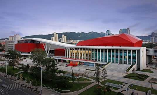 云南省通知公告的测试信息，内容可以在后台发布编辑删除